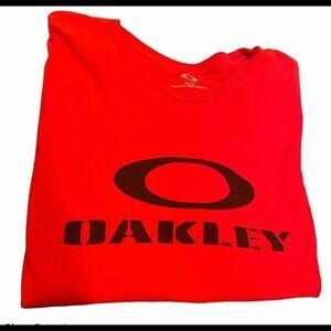 Oakley Red Shortsleeved T Shirt Size XL
